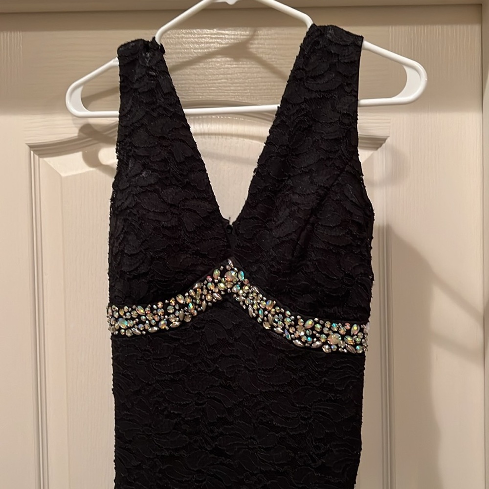 Voltage La Scala Lace Formal Dress size Large Rhinestone Empire Waist.